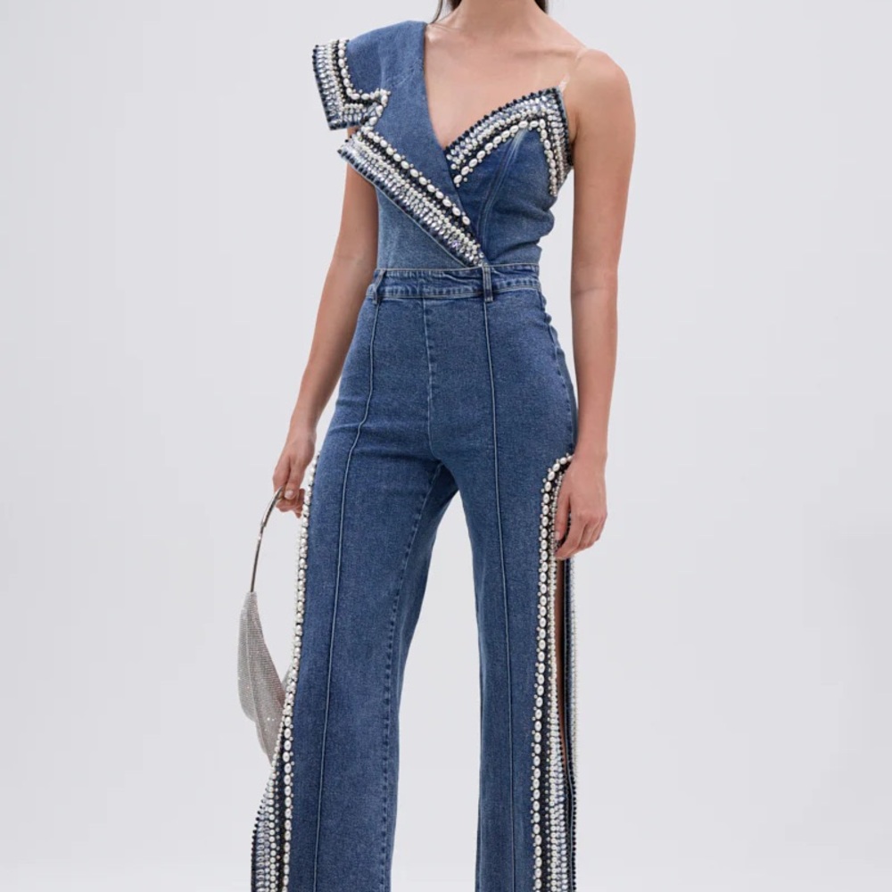 AKIRA Denim & Pearl Ensemble